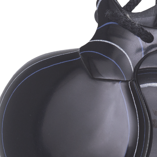 White and Blue-Grained Black Capricho Castanets Detail